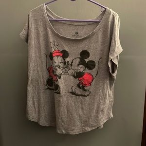 Disney Parks Mickey and Minnie Shirt Women’s Size XXL